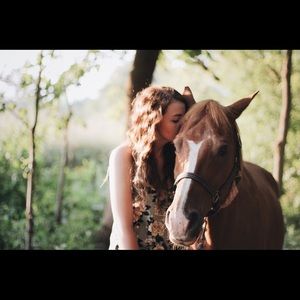 Meet your Posher, Kara